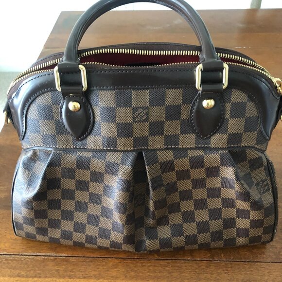 Louis Vuitton Trevi Handbag Damier PM - Picture 11 of 15